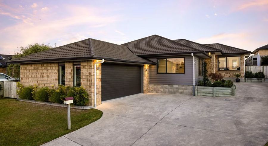  at 9 Denham Court, Flagstaff, Hamilton