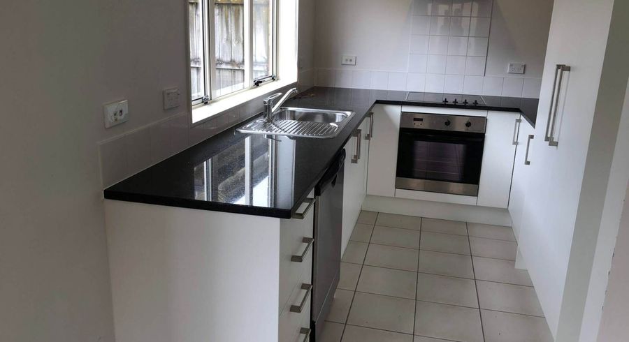  at 10 Charta Place, Henderson, Waitakere City, Auckland