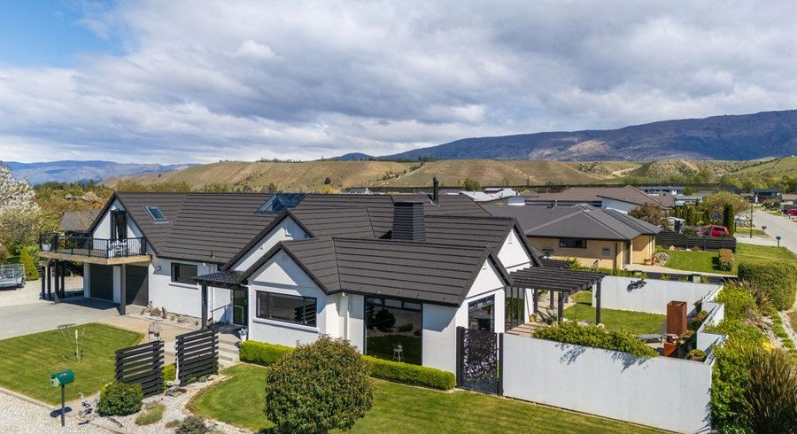  at 25 Ethereal Crescent, Mount Pisa, Cromwell