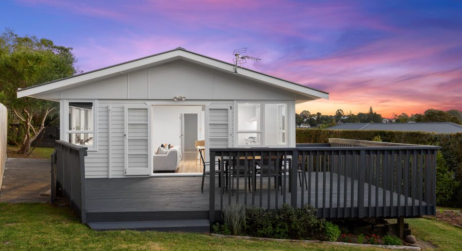  at 11 Gatman Street, Birkdale, Auckland