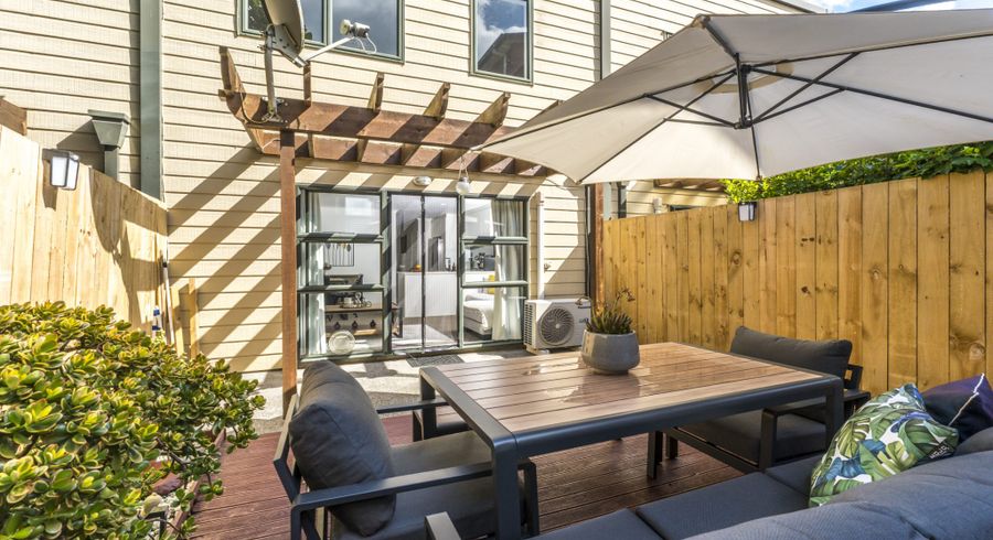  at 11/17 Harbour View Road, Te Atatu Peninsula, Waitakere City, Auckland