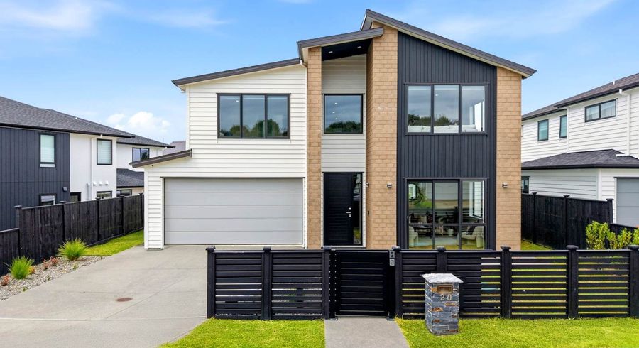  at 20 Headsail Drive, Long Bay, North Shore City, Auckland