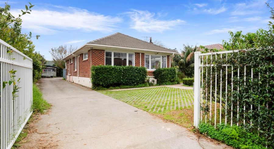  at 30 Glen Avenue, Papatoetoe, Manukau City, Auckland