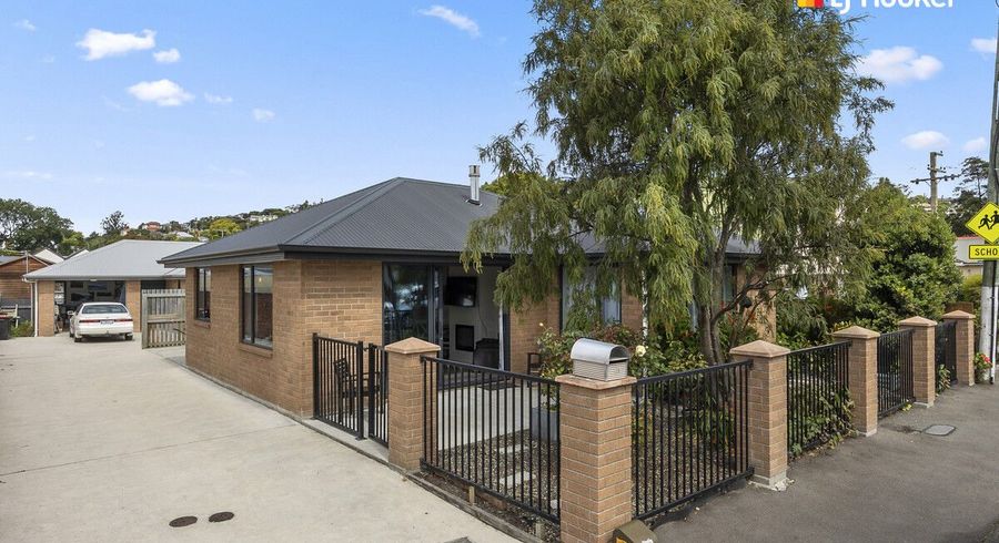 at 35 Thorn Street, Caversham, Dunedin