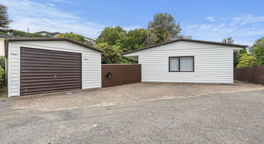  at 6b Waterloo Place, Westown, New Plymouth, Taranaki