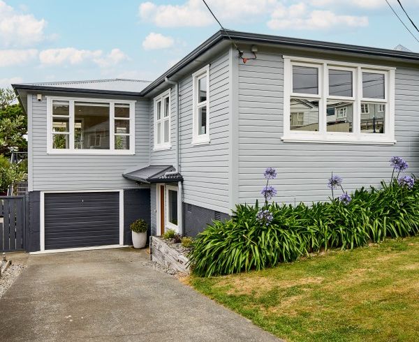  at 25 Punjab Street, Khandallah, Wellington