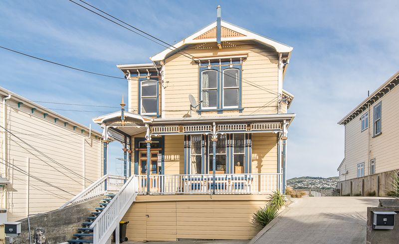  at 74 Roxburgh Street, Mount Victoria, Wellington
