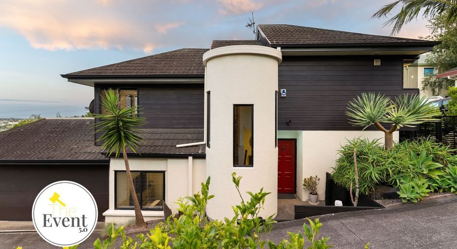  at 1/142 Sunset Road, Unsworth Heights, North Shore City, Auckland