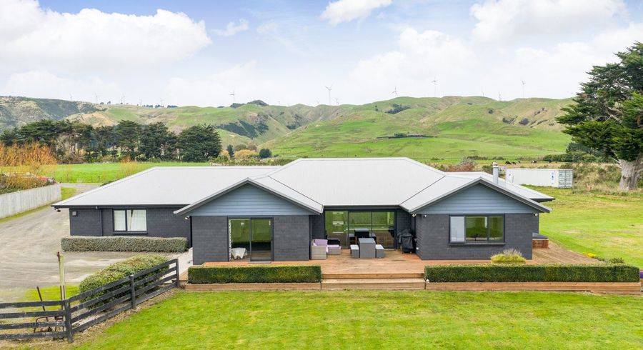  at 52 Centre Road, Aokautere, Palmerston North, Manawatu / Whanganui