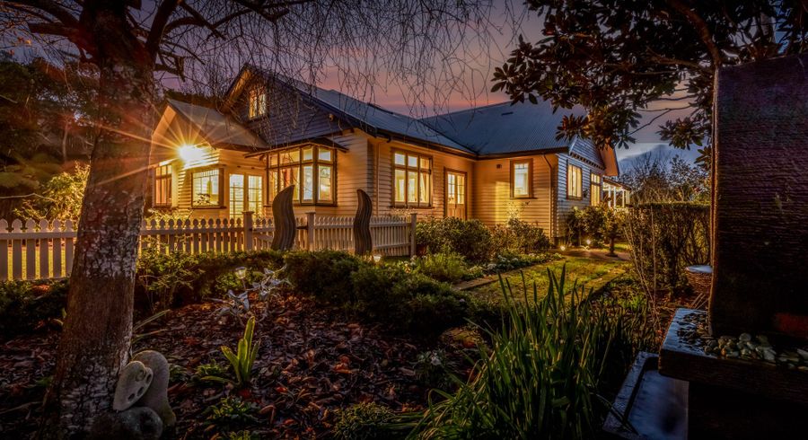  at 192 A&B Mangorei Road, Merrilands, New Plymouth, Taranaki