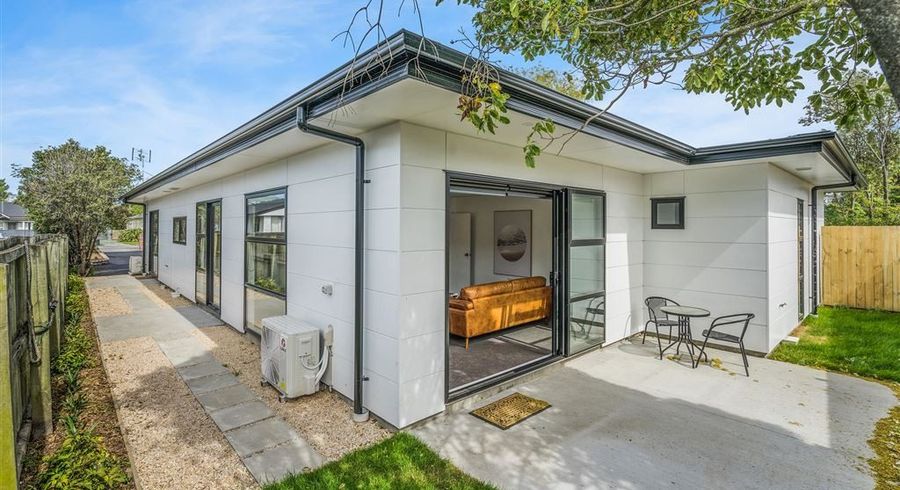  at Room 4/7a Laurence Street, Waltham, Christchurch City, Canterbury