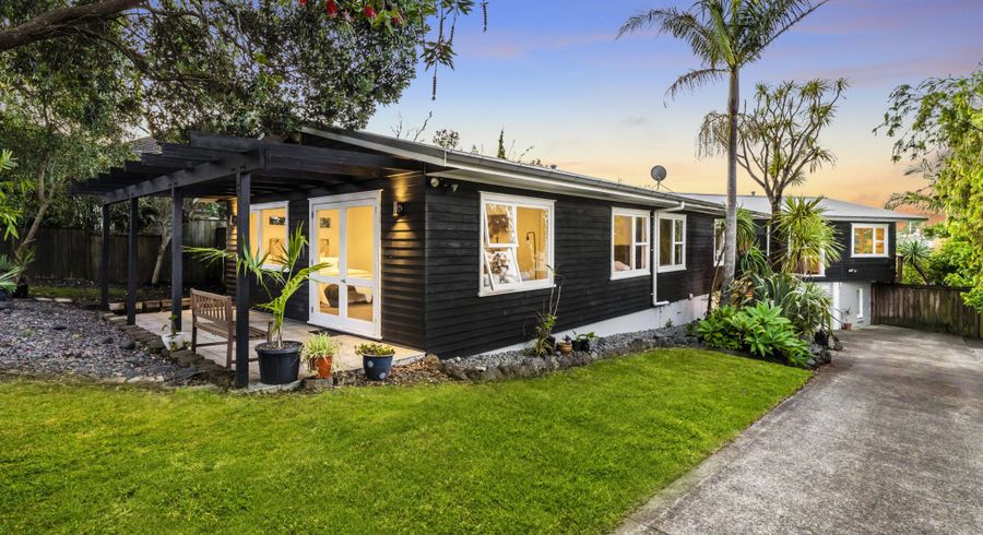  at 49 Pembroke Crescent, Glendowie, Auckland