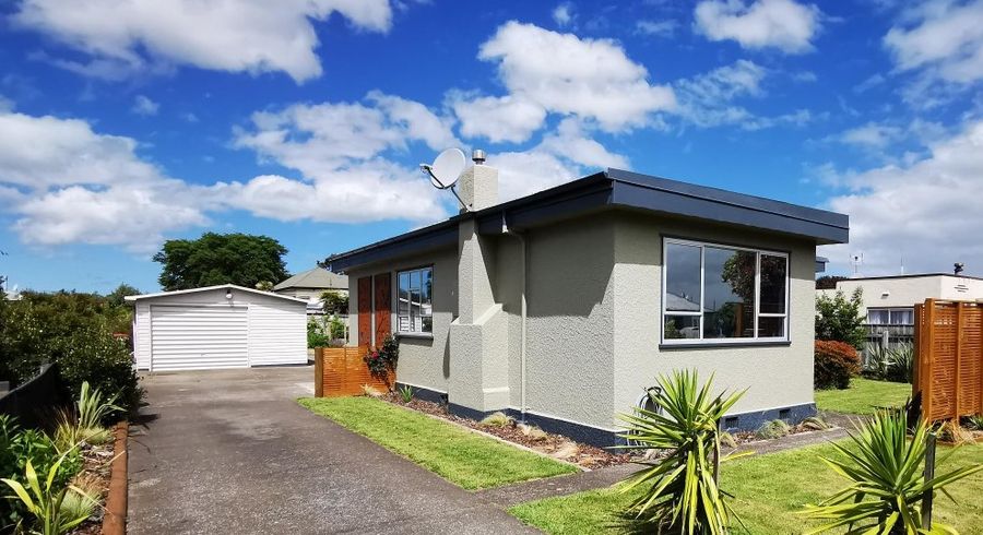  at 42 Thyra Street, Dannevirke