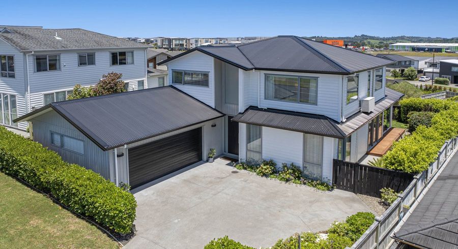  at 16 Kingfisher Road, Silverdale, Silverdale