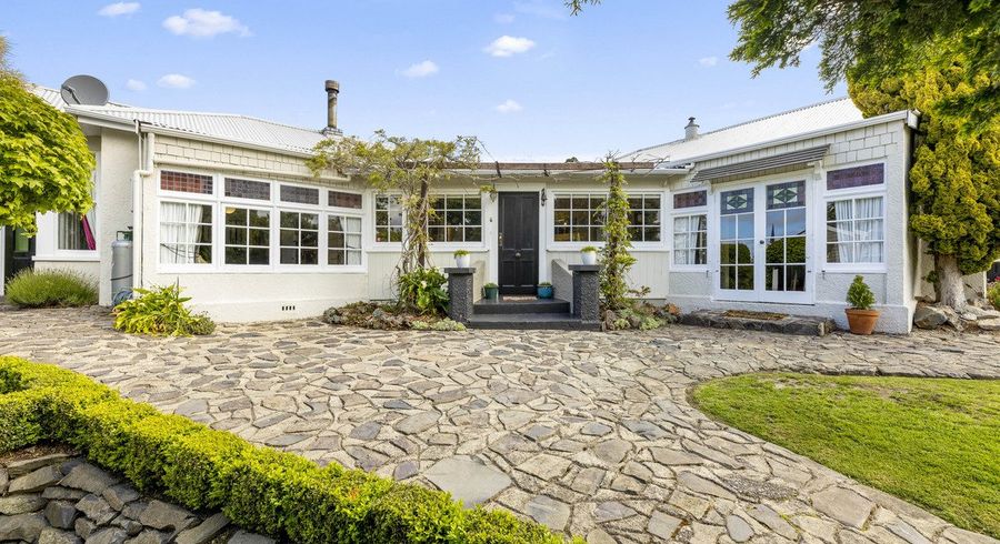  at 19 Middleton Road, Kew, Dunedin, Otago