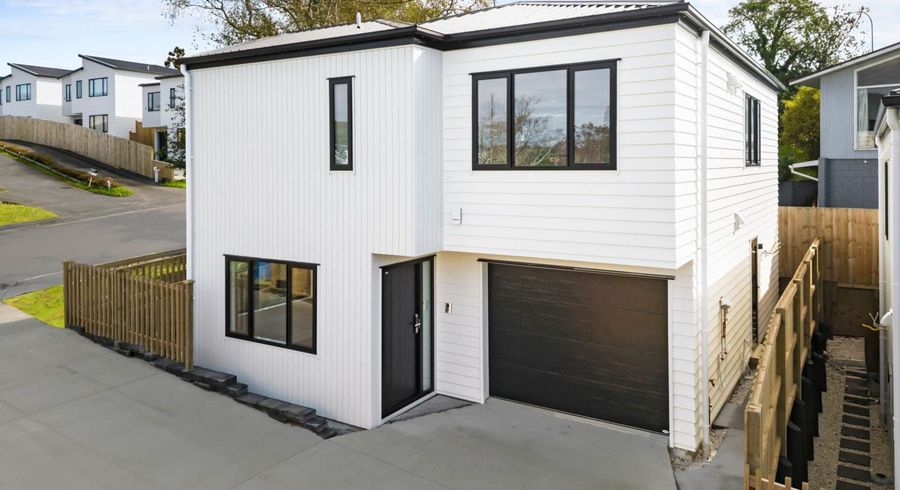  at 75A,B,C,D Chartwell Avenue, Glenfield, North Shore City, Auckland