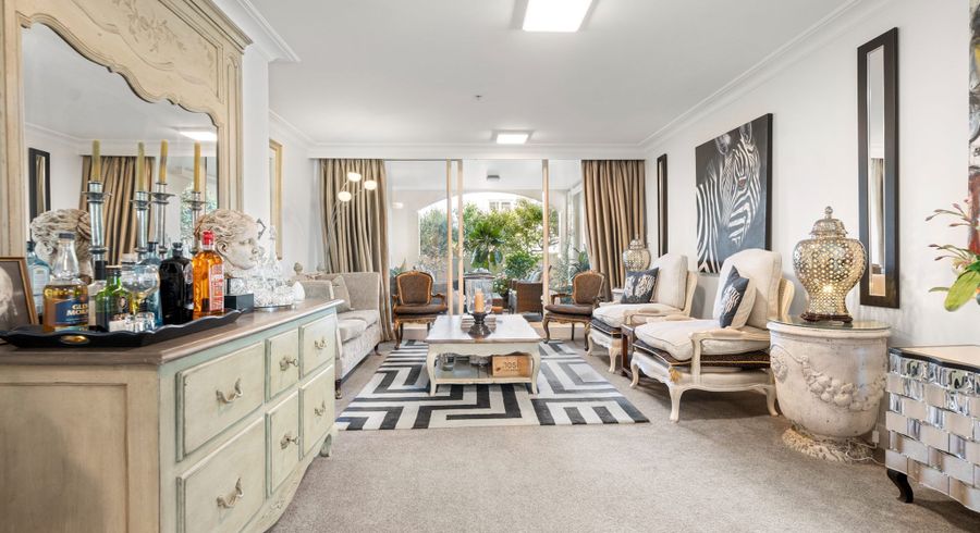  at 104/8 Middleton Road, Remuera, Auckland