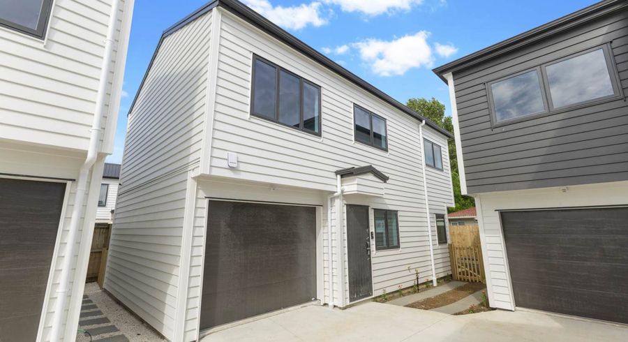  at 3/68 Maplesden Drive, Clendon Park, Manukau City, Auckland
