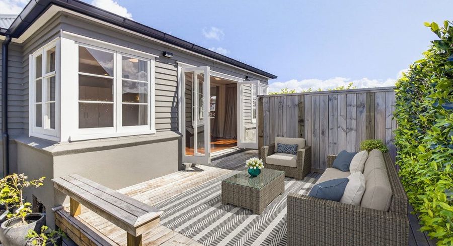  at 9B St Michaels Avenue, Point Chevalier, Auckland City, Auckland