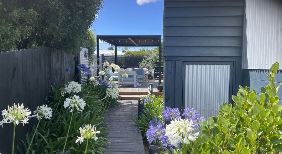  at Waikuku Beach, Waimakariri, Canterbury