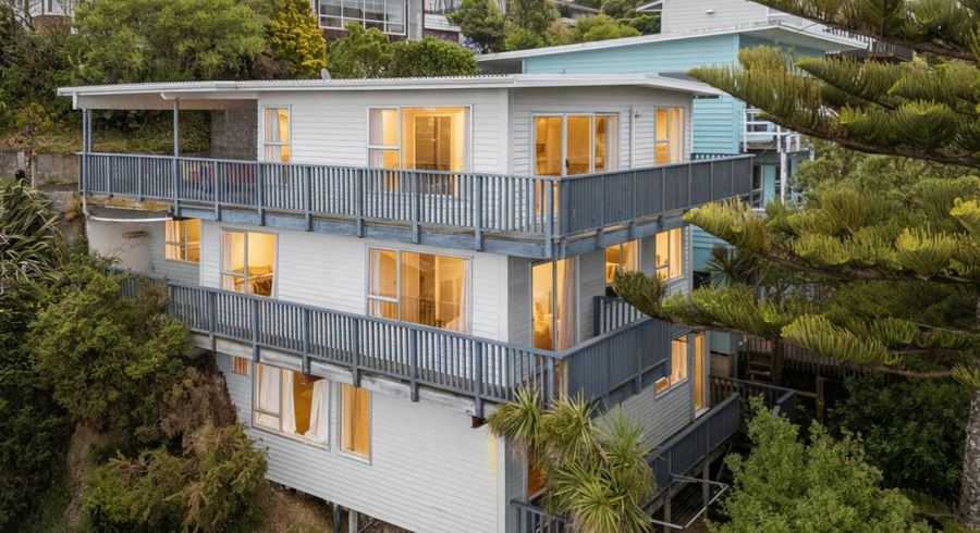  at 10 Laurent Place, Kingston, Wellington, Wellington