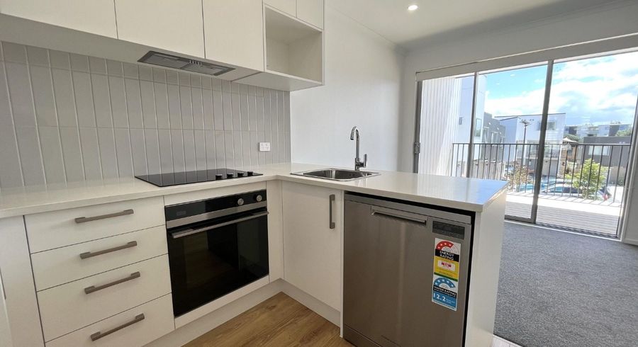  at 39 Ngae Place, Mangere East, Manukau City, Auckland