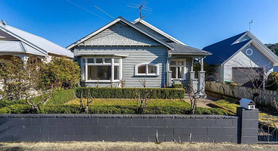  at 14 Pretoria Avenue, Saint Clair, Dunedin