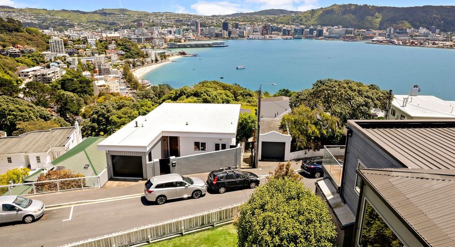  at 49 The Crescent, Roseneath, Wellington, Wellington
