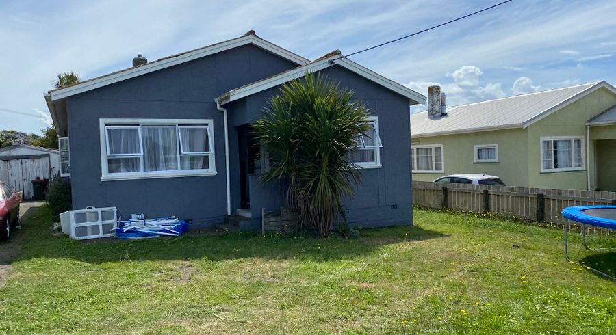  at 14 Leicester Street, Patea