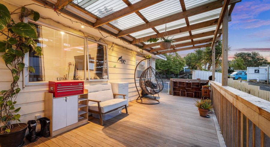  at 18 Hydra Place, Glen Eden, Auckland
