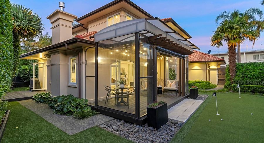  at 18 Taranaki Road, Kohimarama, Auckland City, Auckland