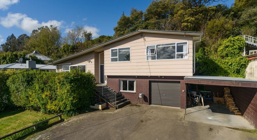  at 417 Aokautere Drive, Palmerston North