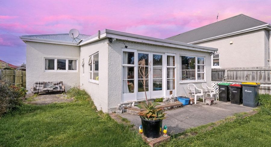  at 42 Hargest Crescent, Saint Kilda, Dunedin, Otago