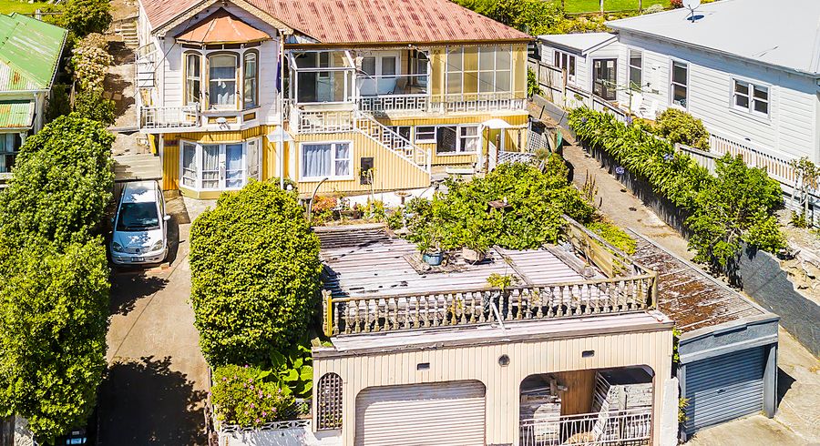  at 129 Clyde Street, Island Bay, Wellington