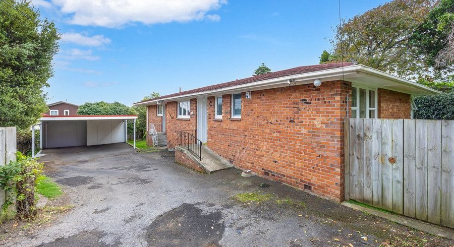  at 9A Dornwell Road, Mount Roskill, Auckland