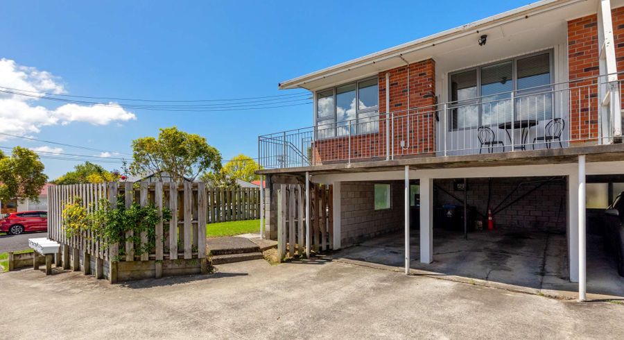  at 1/1 Fifth Avenue, Mount Albert, Auckland