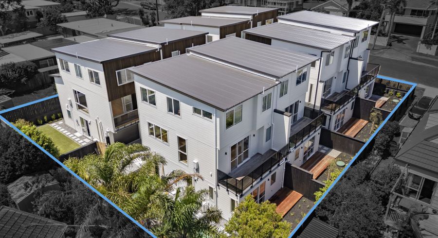  at 3 Corrella Road, Belmont, North Shore City, Auckland