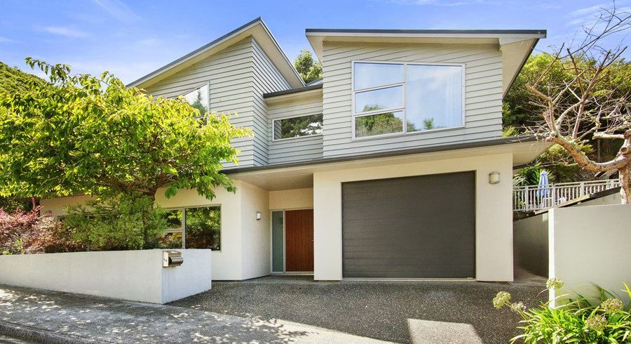  at 16 Westwood Road, Tawa, Wellington
