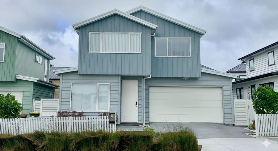  at 14 Roa Avenue, Hobsonville, Waitakere City, Auckland