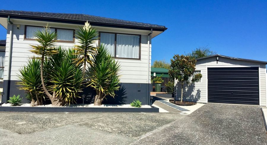  at 6 Karepo Crescent, Ranui, Waitakere City, Auckland