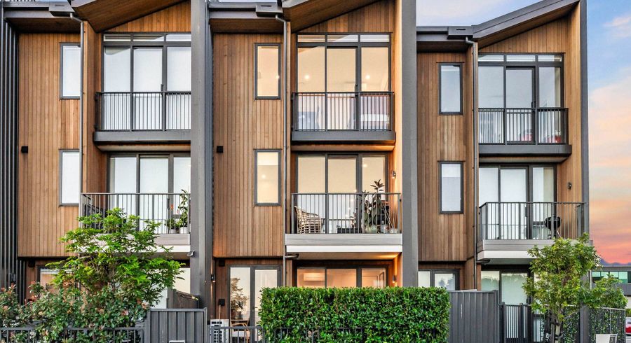 at 27 Silica Mews, Stonefields, Auckland City, Auckland