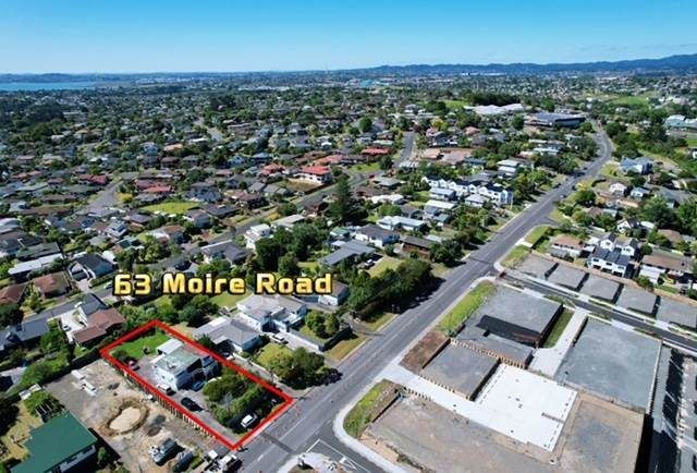  at 63 MOIRE RD, Massey, Auckland