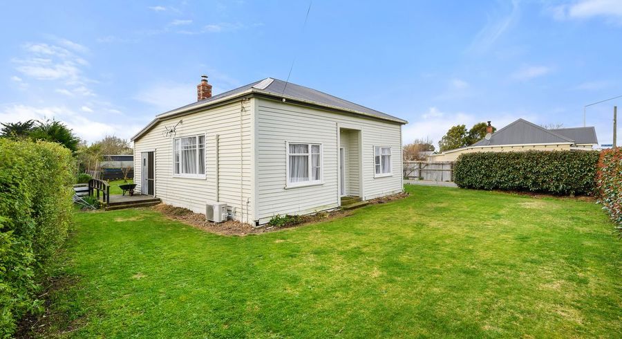  at 3 FAIRFIELD Road, Fairton, Ashburton