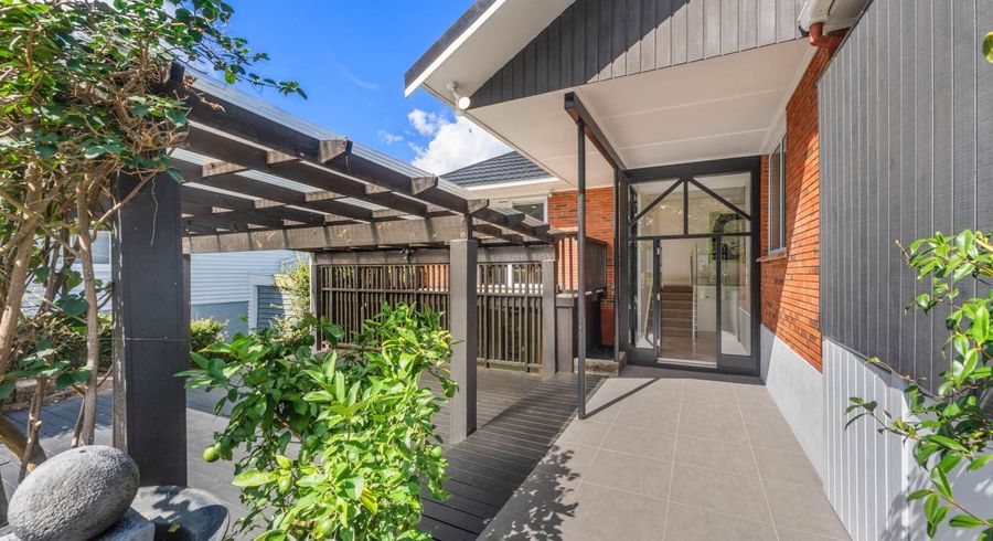  at 85 Exmouth Road, Northcote, North Shore City, Auckland