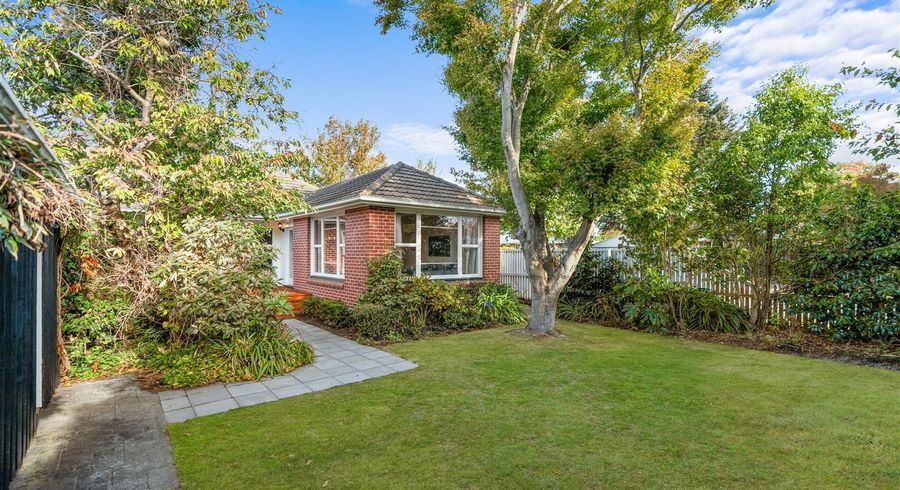  at 68 Grahams Road, Burnside, Christchurch