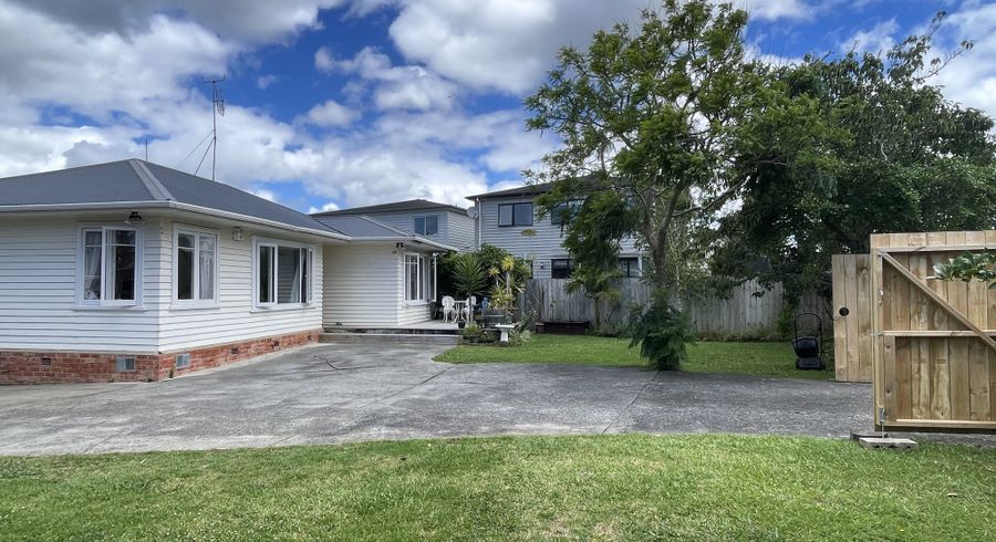  at 118A Wellington Street, Howick, Manukau City, Auckland