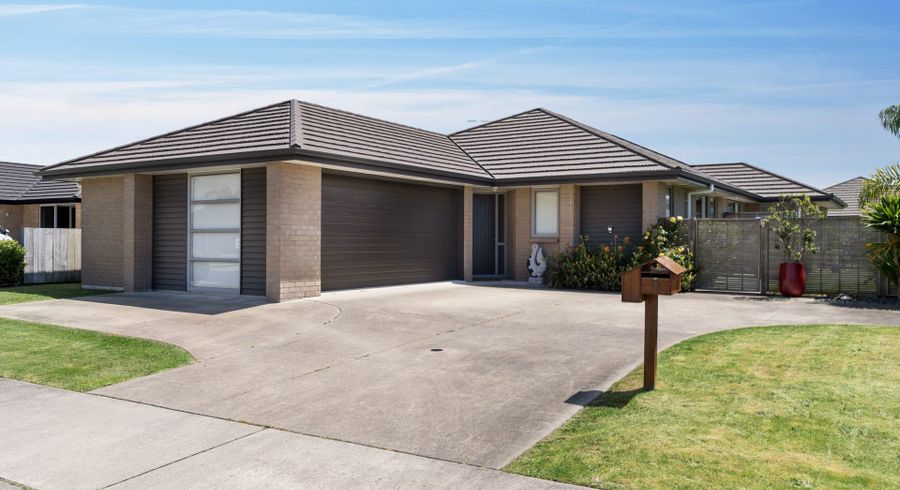  at 18 Rainey Crescent, Papamoa Beach, Papamoa