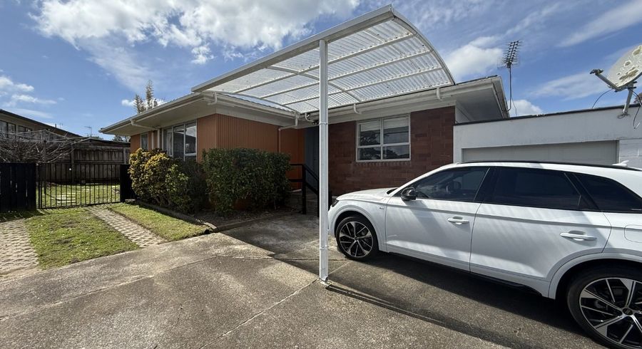  at 10B Ballater Place, Highland Park, Manukau City, Auckland