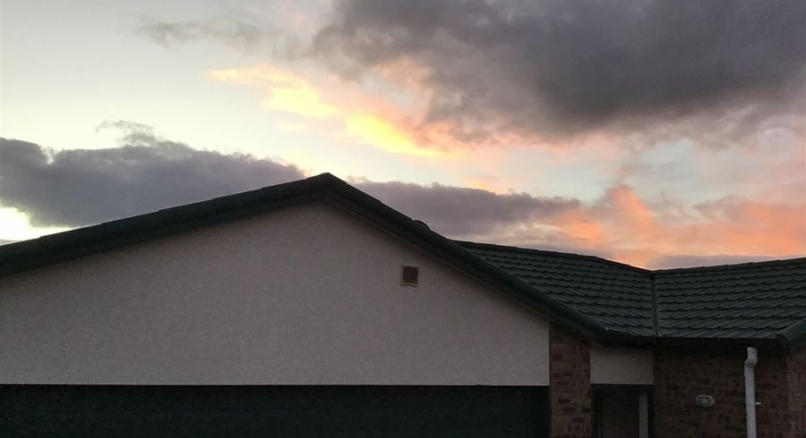  at 36 Woodbank Drive, Glen Eden, Waitakere City, Auckland