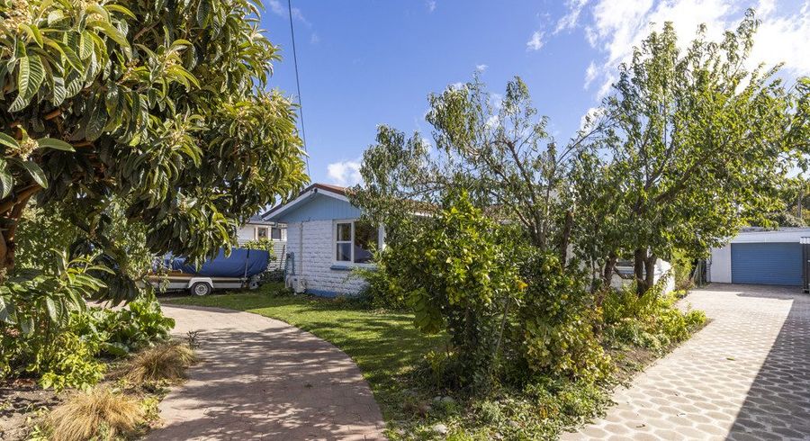  at 135 Budge Street, Riversdale, Blenheim